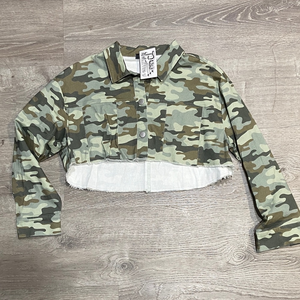 Cropped Camo Jacket